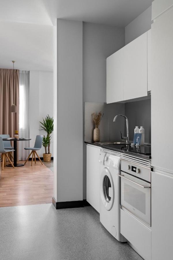 Bob W Arte Aparthotel Madrid Luaran gambar